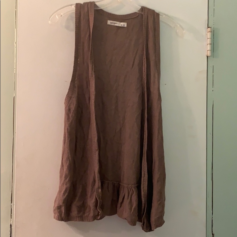 🌷 Old Navy Knit Vest